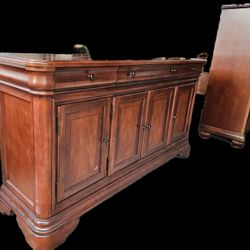 Antique Dresser For Bedroom