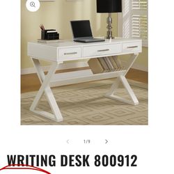 Desk - Escritorio