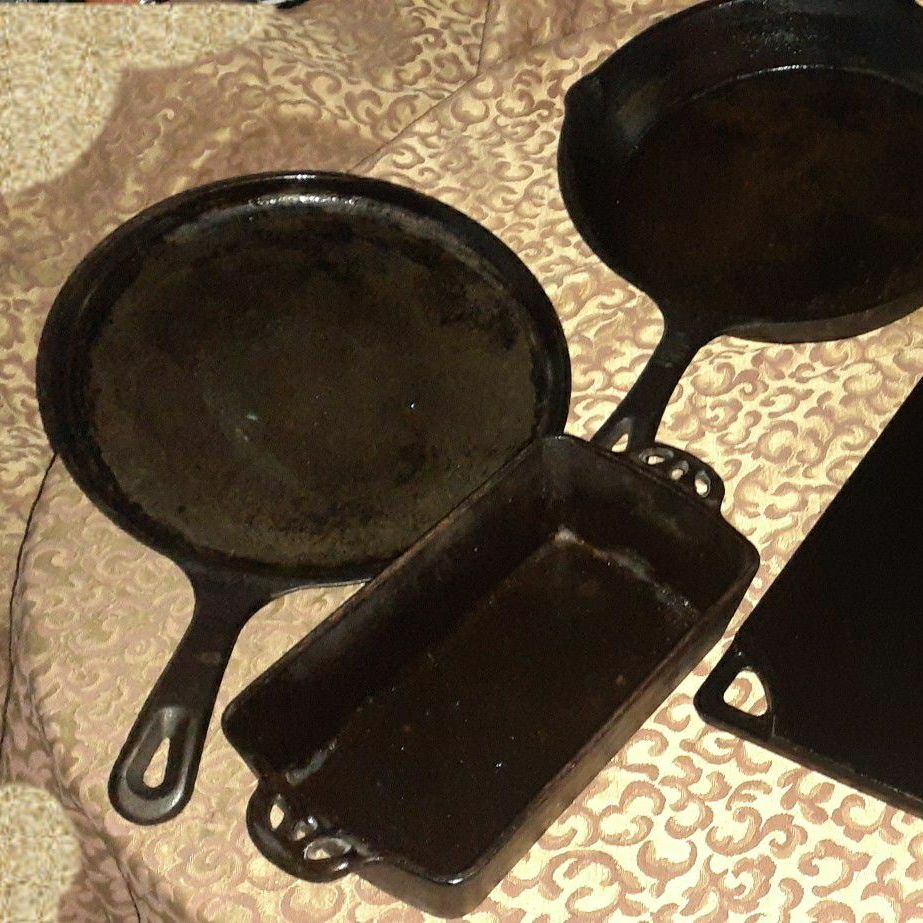  Cast  Iron Skillet and Loaf pan 