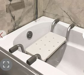 1091-Bath Bench