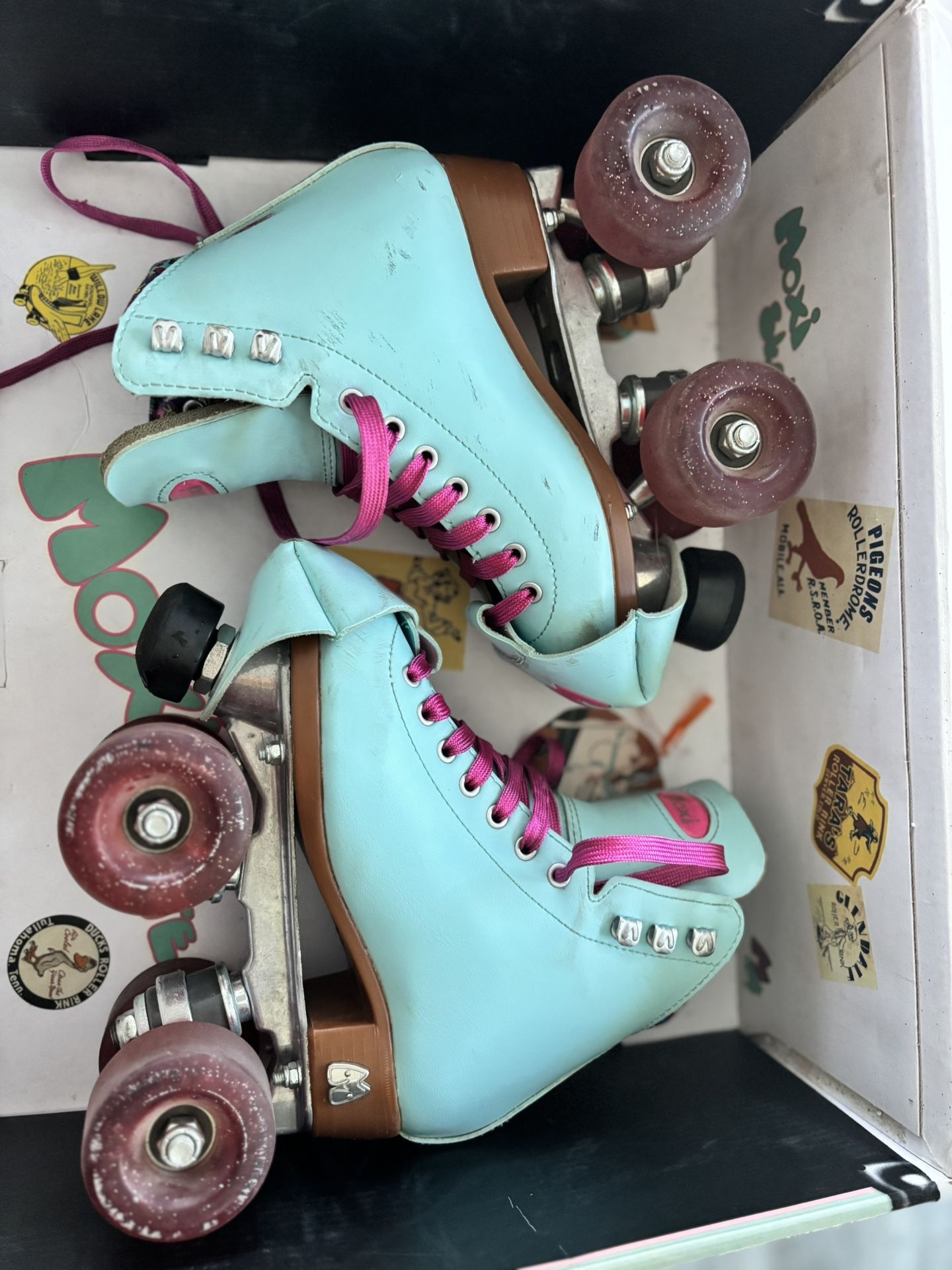 Moxi Baby Blue Size 1 Rollerskates