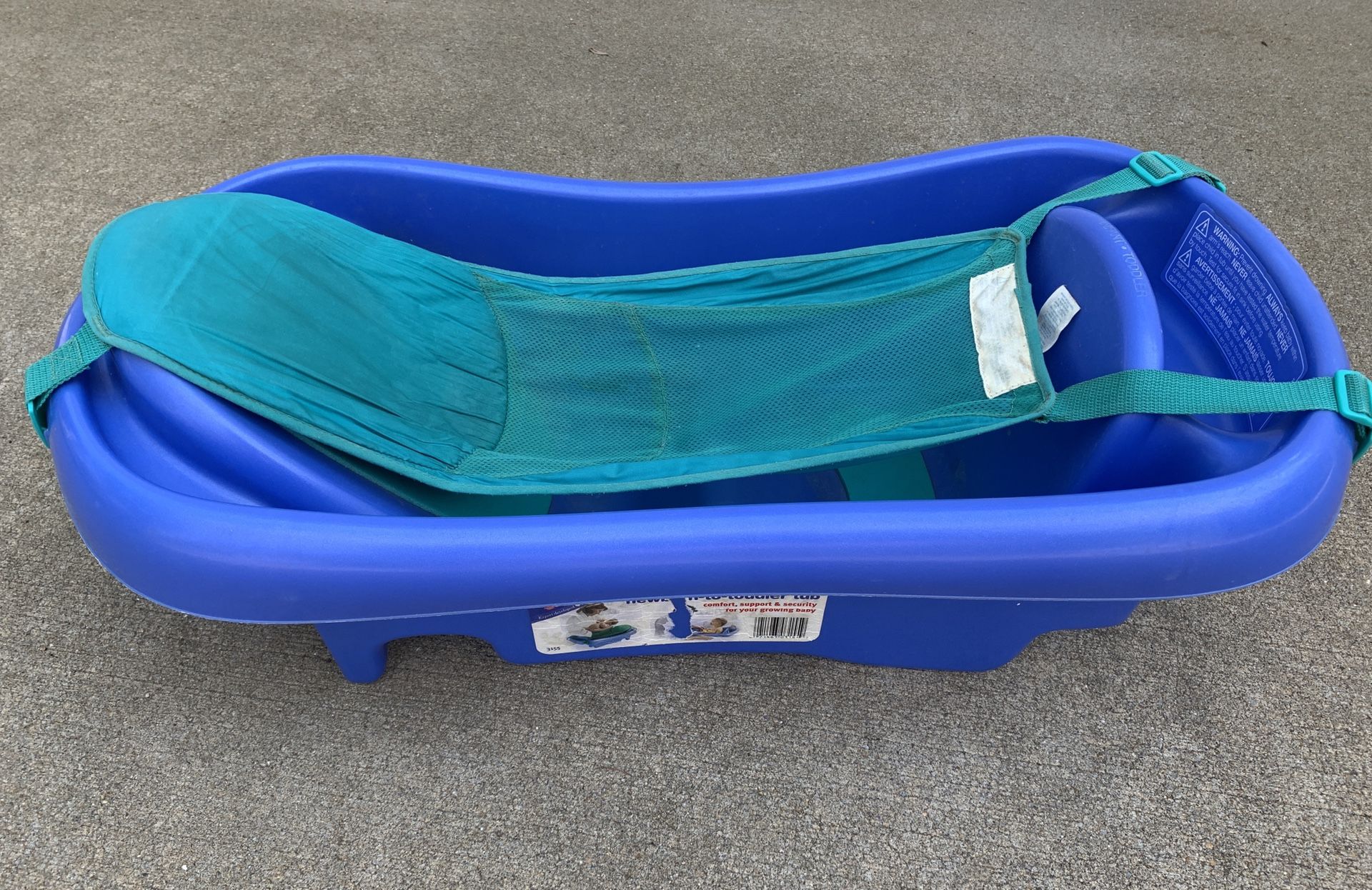 The First Years Sure Comfort Deluxe Newborn To Toddler Tub