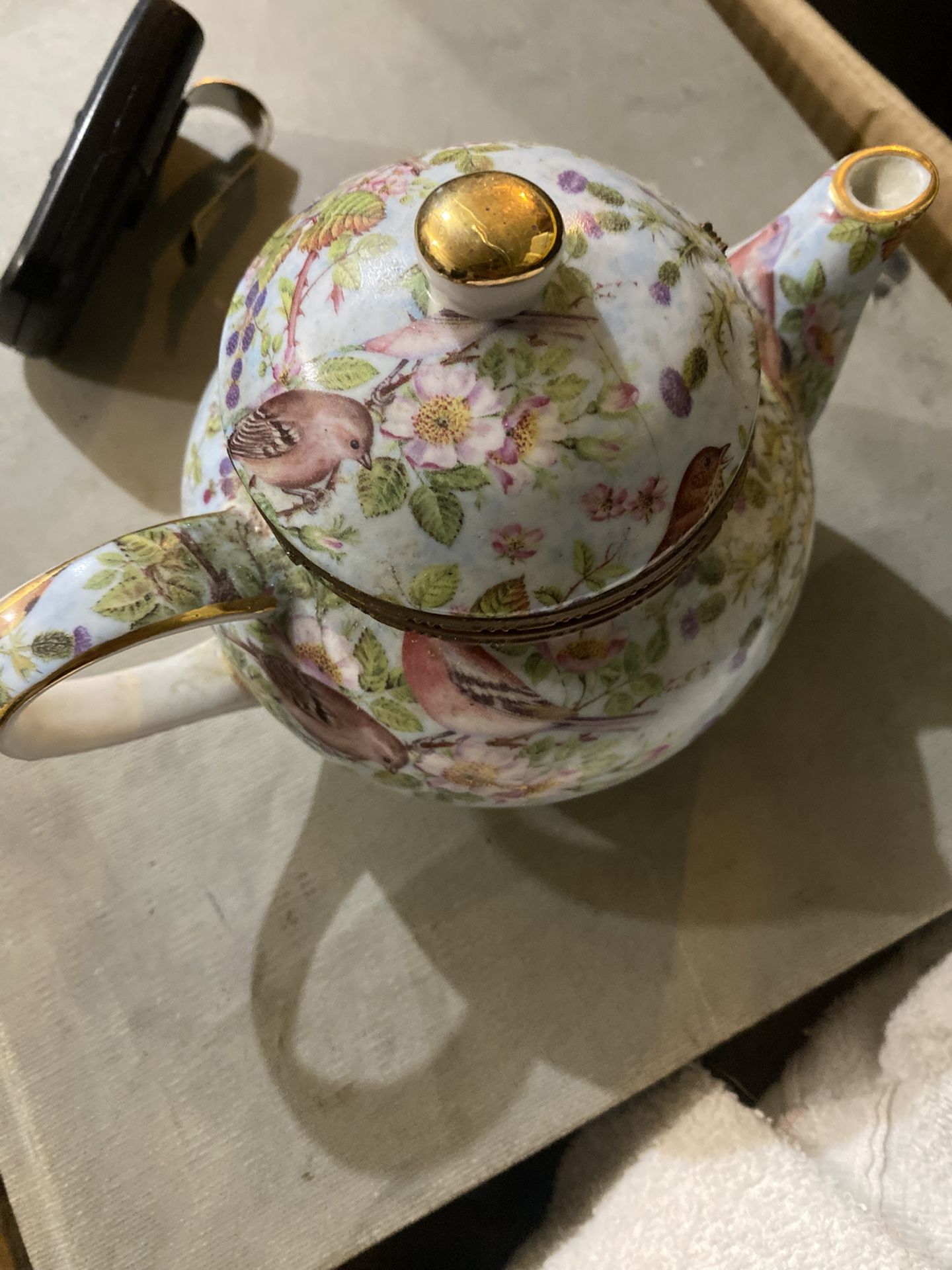 Crystal And Glass Things