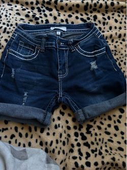Size 1 in women