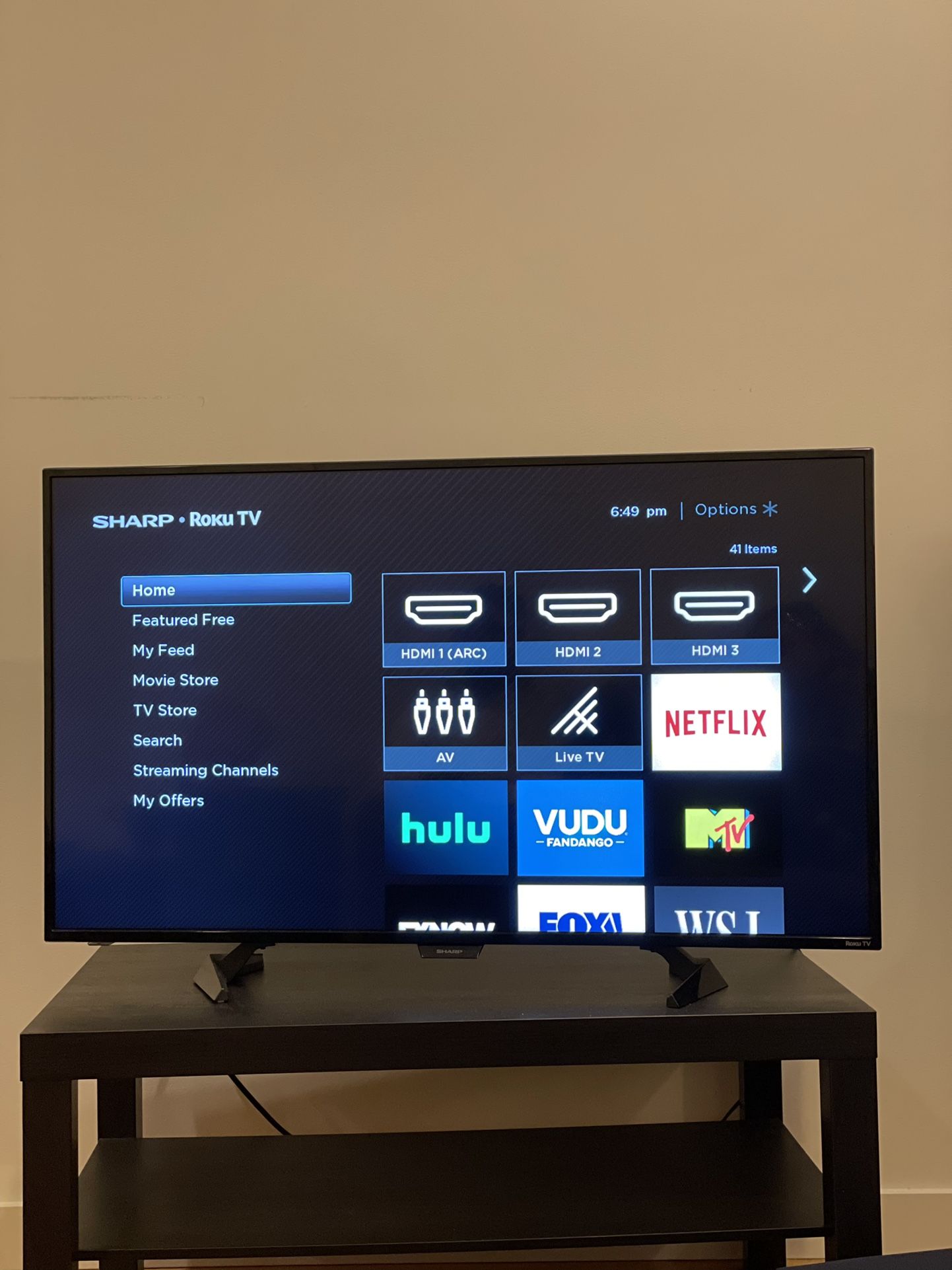 Sharp - 43" Class - LED - 1080p - Smart - HDTV - Roku TV