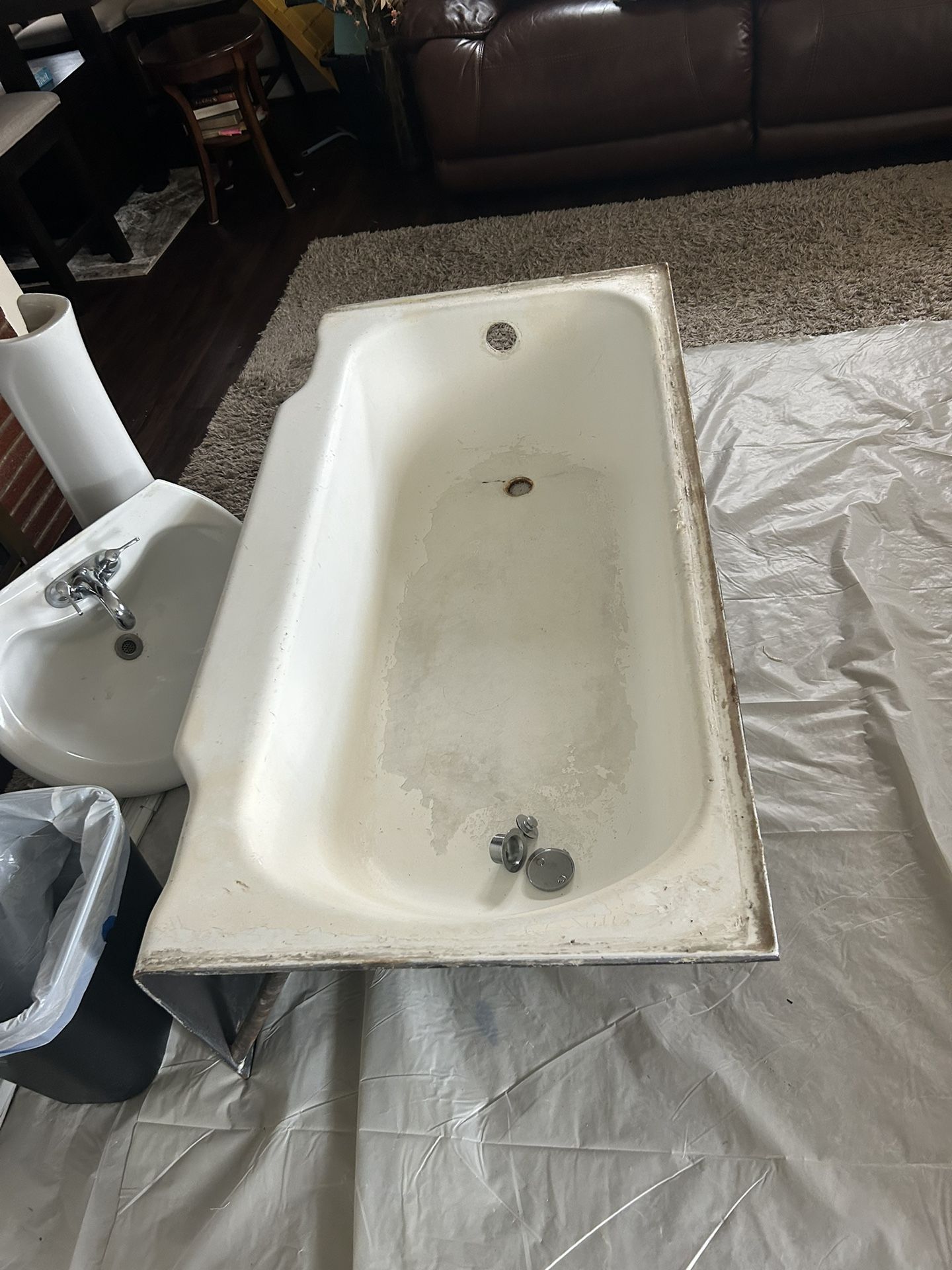 Cast Iron Bathtub