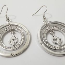 Holiday Gifts Beautiful Cat Earrings 