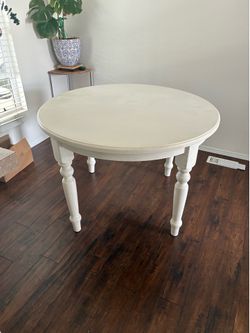 Round table