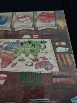 Risk Game by Hasbro, x300 figures, New