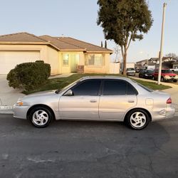 2001 Toyota Corolla Le