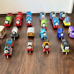 Toys-Thomas And Friends Trains 