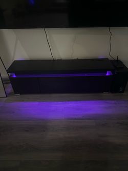 Entertainment center RgB