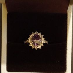 14kt White Gold Amethyst Ring 