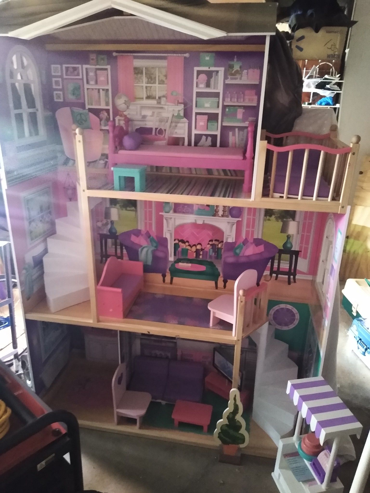 Huge kidkraft dollhouse!