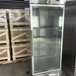 NEW 27” W Upright Refrigerator, 23 Cubic Feet Capacity.