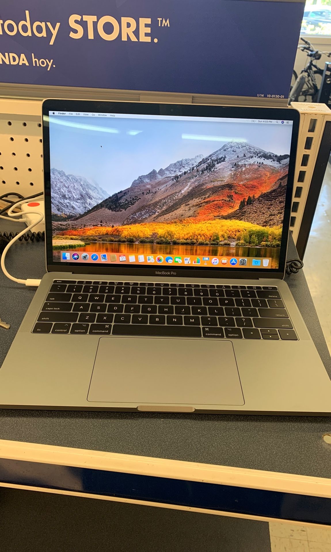 MacBook Pro 13.3 inches