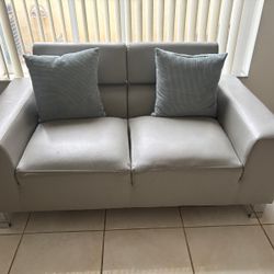 Loveseat