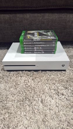 Xbox one S with multiple games