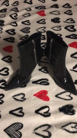 Rhinestones Pointed Toe Boots 6