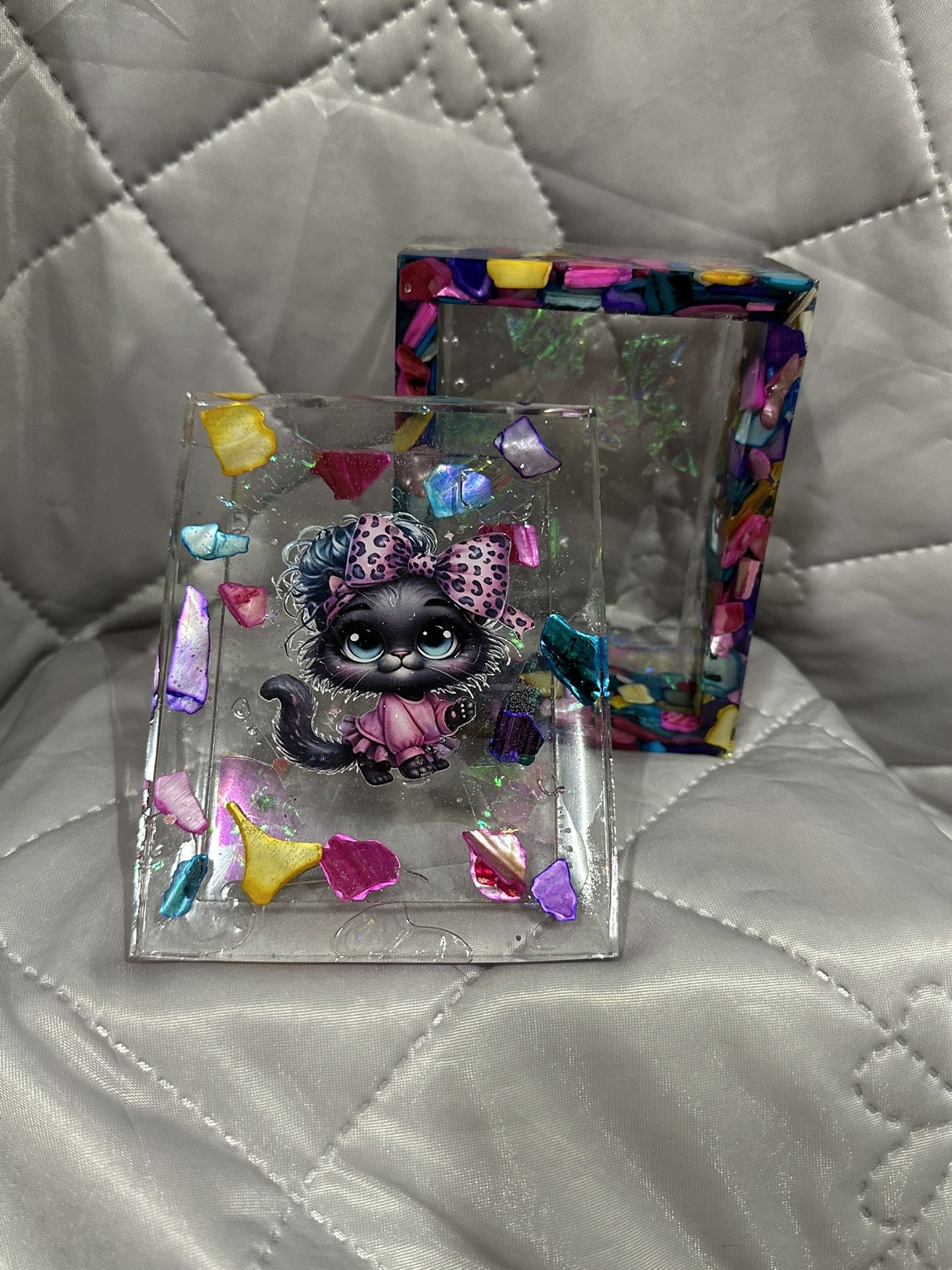 Resin Custom Dazzling Creations