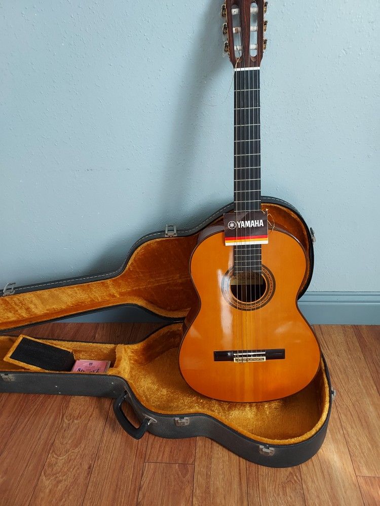 Yamaha Classical Guitar