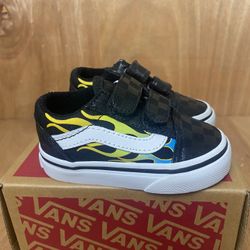 Vans Old Skool V Size 4c Brand New 