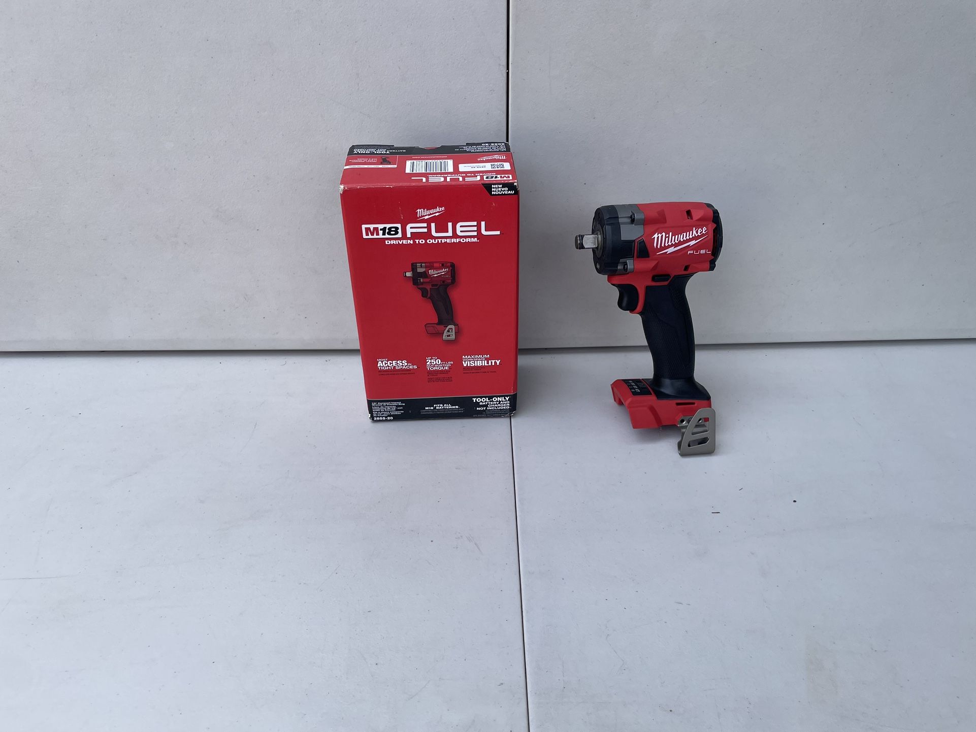 Milwaukee 1/2” Compact Impact Wrench W/Friction Ring Model 2855-20
