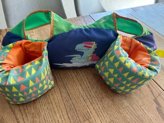 Boy pool floaties