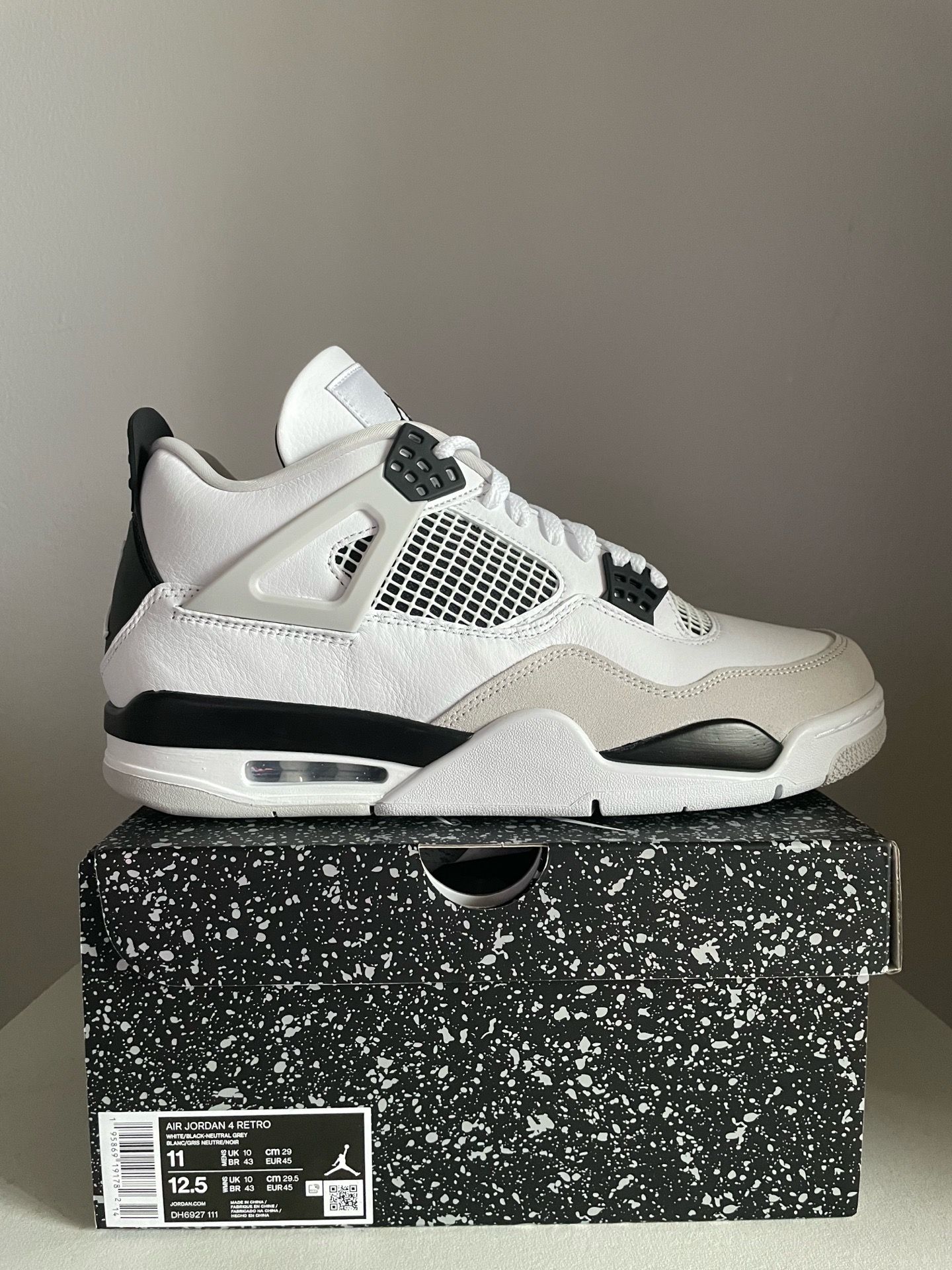 Jordan 4 White Oreo - 11 M