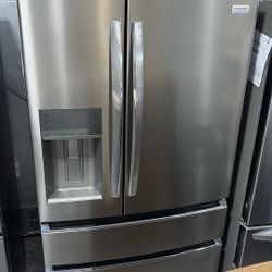 Frigidaire Counterdepth French Door Refrigerator