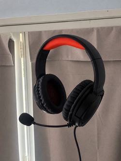 Gaming headset