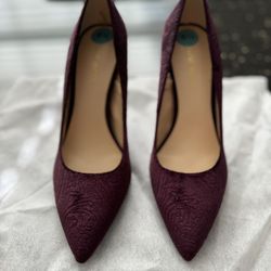 Women’s Shoes 