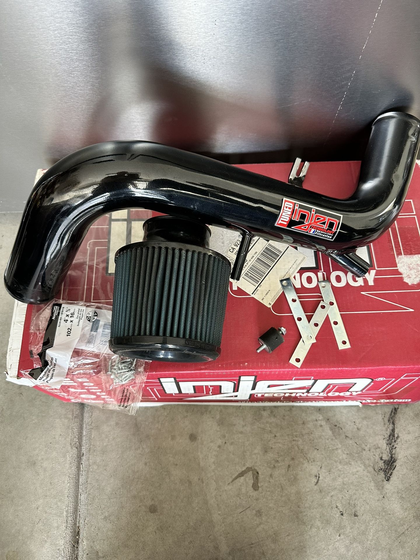 Hyundai Veloster Turbo , Injen Intake