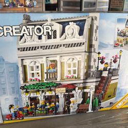 LEGO 10243 Creator Expert Parisian Restaurant New Sealed
