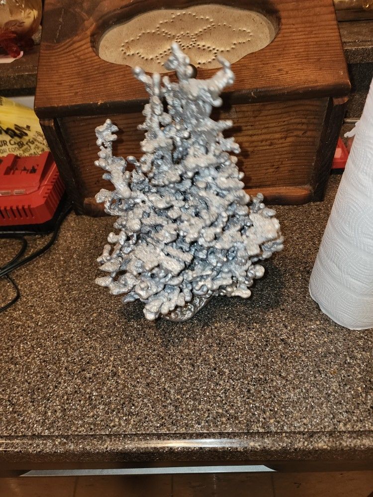 Aluminum Ant Hill Casting