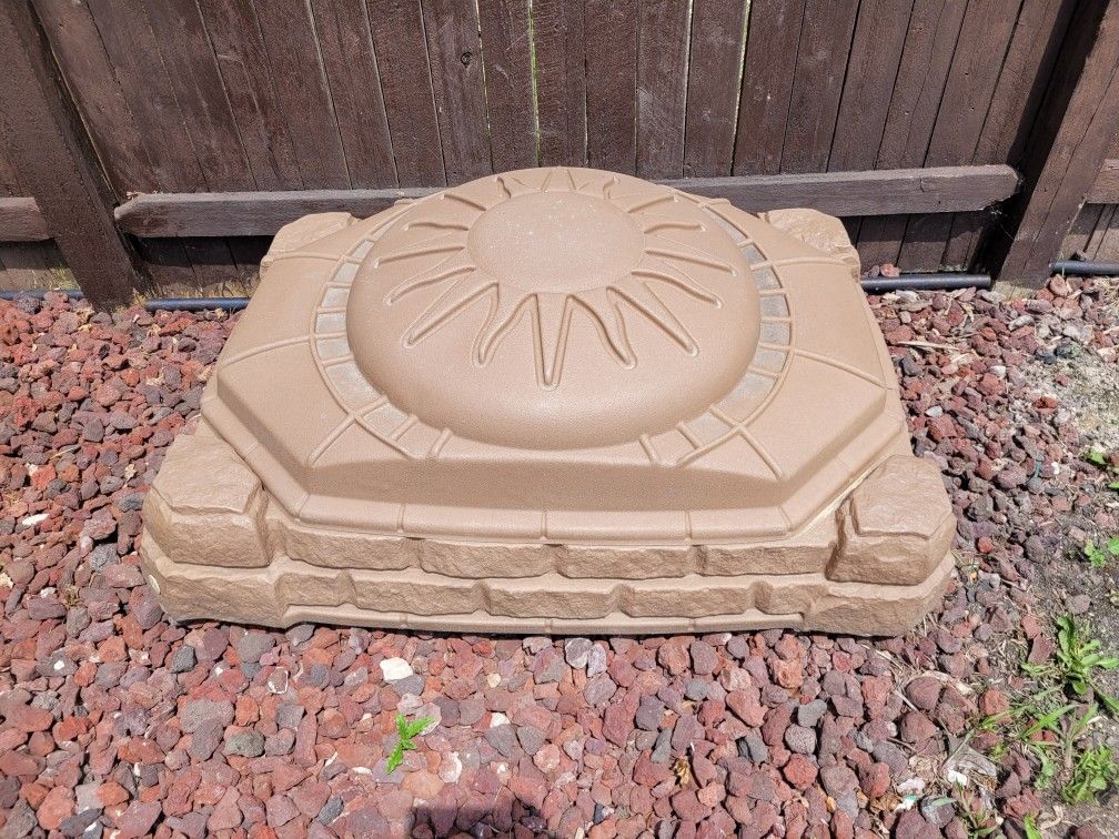 Kids sandbox