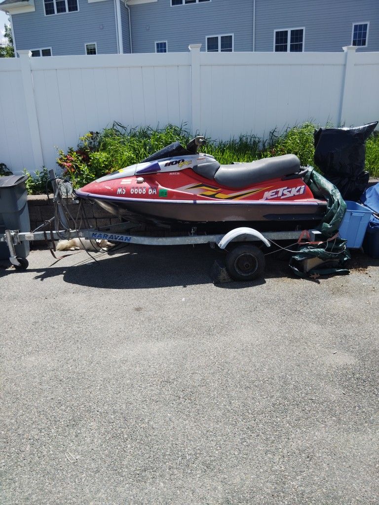 1997 Kawasaki Boat Jet Ski 1100 Tilt Trim Comes With Trailer Have All Paperwork $1,500 Or Best Offer