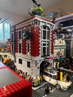 Lego ghostbusters fire house plus ecto 1