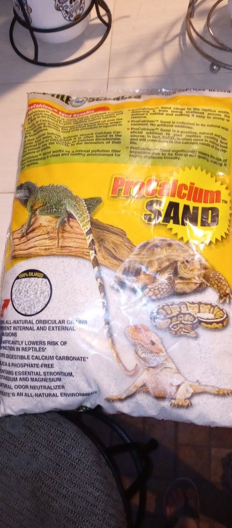reptile calcium sand 10lb