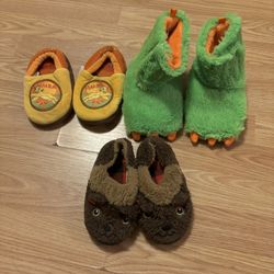 Slippers Size 9-10