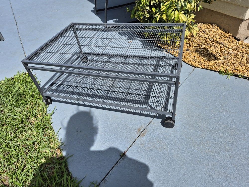 Metal Rolling Basket With Wheels Lock