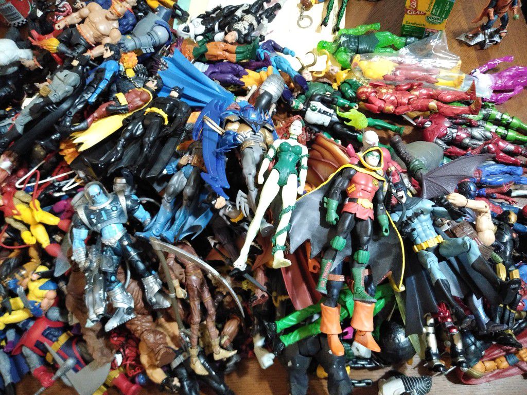 Marvel Legends, DC Universe, Hasbro, Toybiz, Mattel and many more Figures