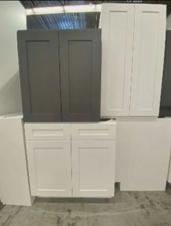 Modern Kitchen Cabinets  | Free Design & Free Quote