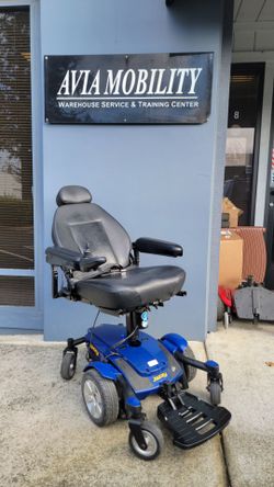 Jazzy Select 6 w/power seat