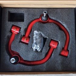 FORD F150 UPPER CONTROL ARMS SET