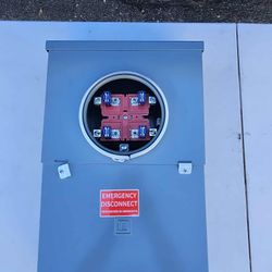 Outdoor Main Circuit Breaker