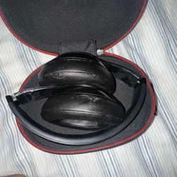 Beats Studio Pro – Premium Wireless Noise Cancelling Headphones