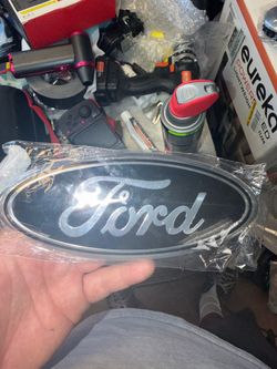 Ford emblem 7 inches rear black