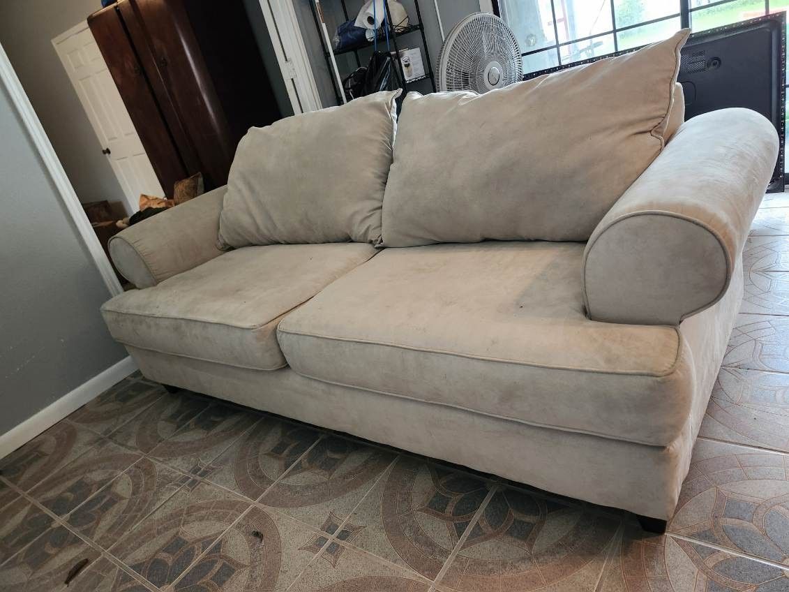 FREE Couch