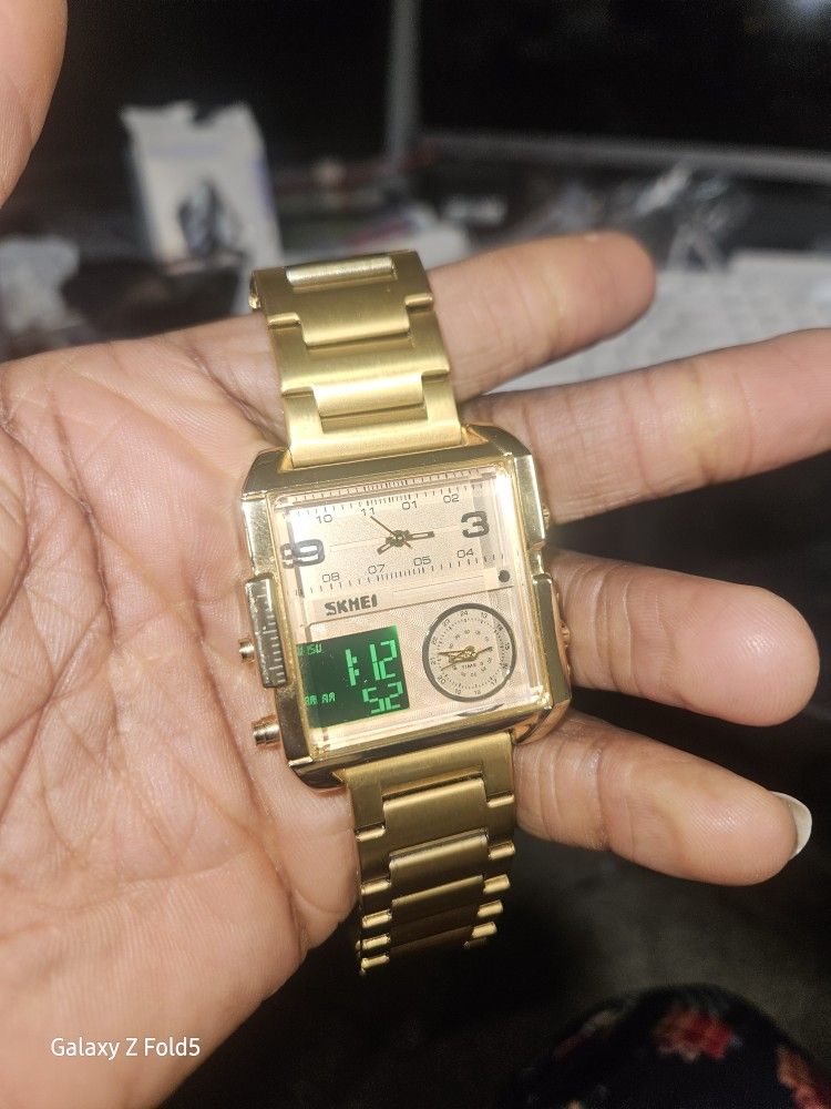 SKMEI Men's Digital Sports Watch, LED Square Large Face Analog Quartz Wrist Watch